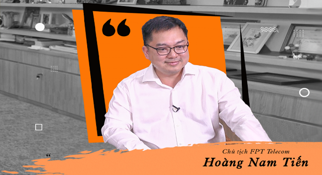 Dân mạng thích thú với loạt câu quảng cáo “chất như nước cất”của Chủ tịch Hoàng Nam Tiến khi lần đầu livestream