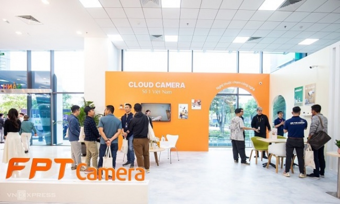 FPT Telecom ra mắt bộ đôi camera AI mang thiết kế khác biệt