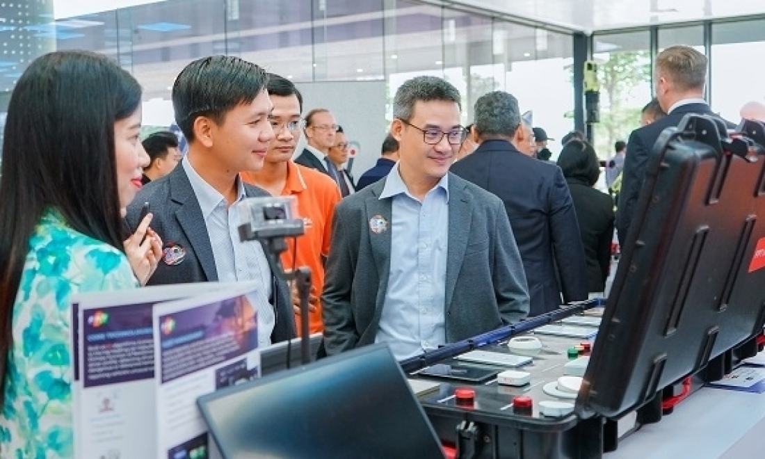 FPT Telecom gây ấn tượng với nhiều giải pháp công nghệ thông minh tại lễ kỷ niệm 20 năm khu công nghệ cao TPHCM