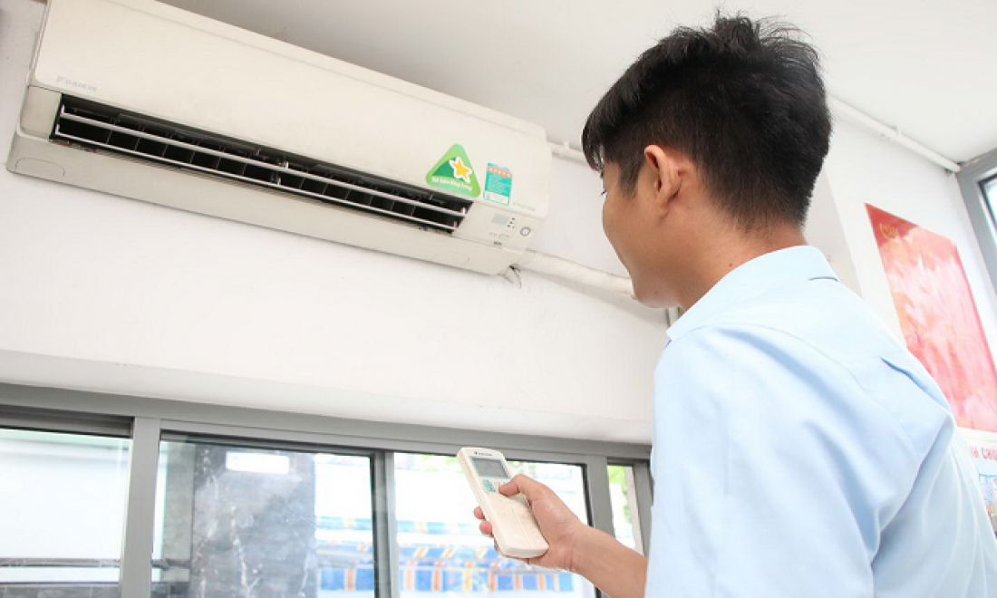 Sử dụng điều hoà thông minh để tiết kiệm điện năng cùng FPT Smart Home