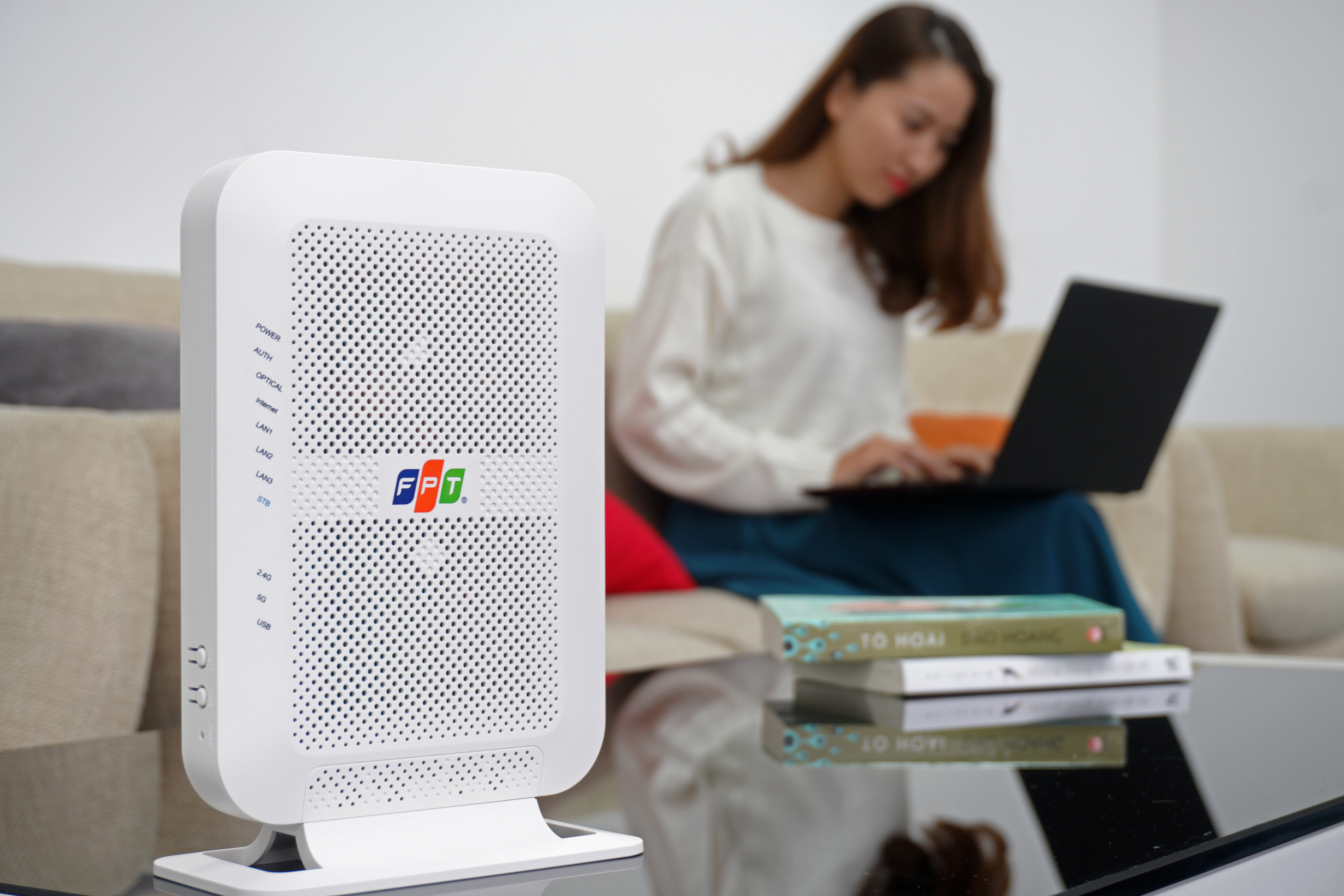 FPT Telecom pioneers in equipment of new generation Wi-Fi modems for Internet subscribers