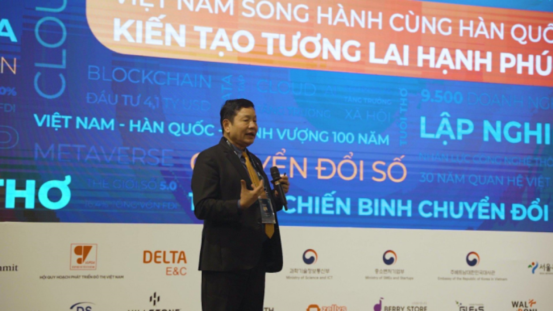 Chủ tịch FPT: 'Công nghệ giúp kiến tạo hạnh phúc quốc gia'