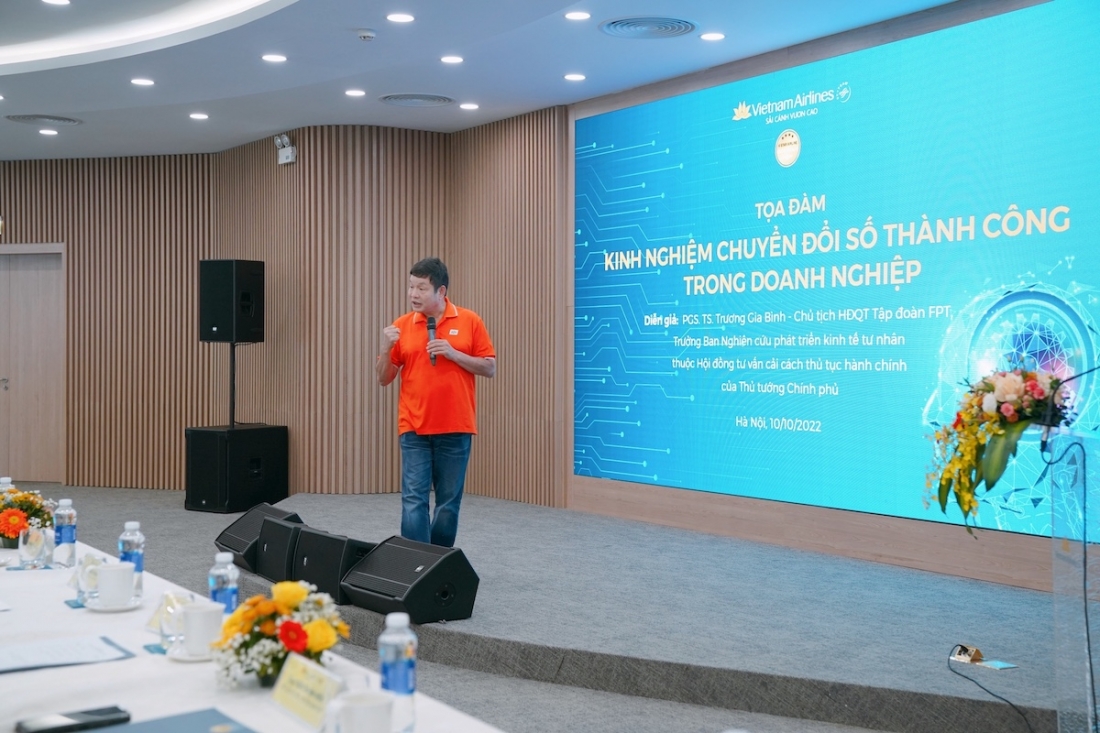 Chủ tịch Trương Gia Bình truyền lửa chuyển đổi số tại Vietnam Airlines