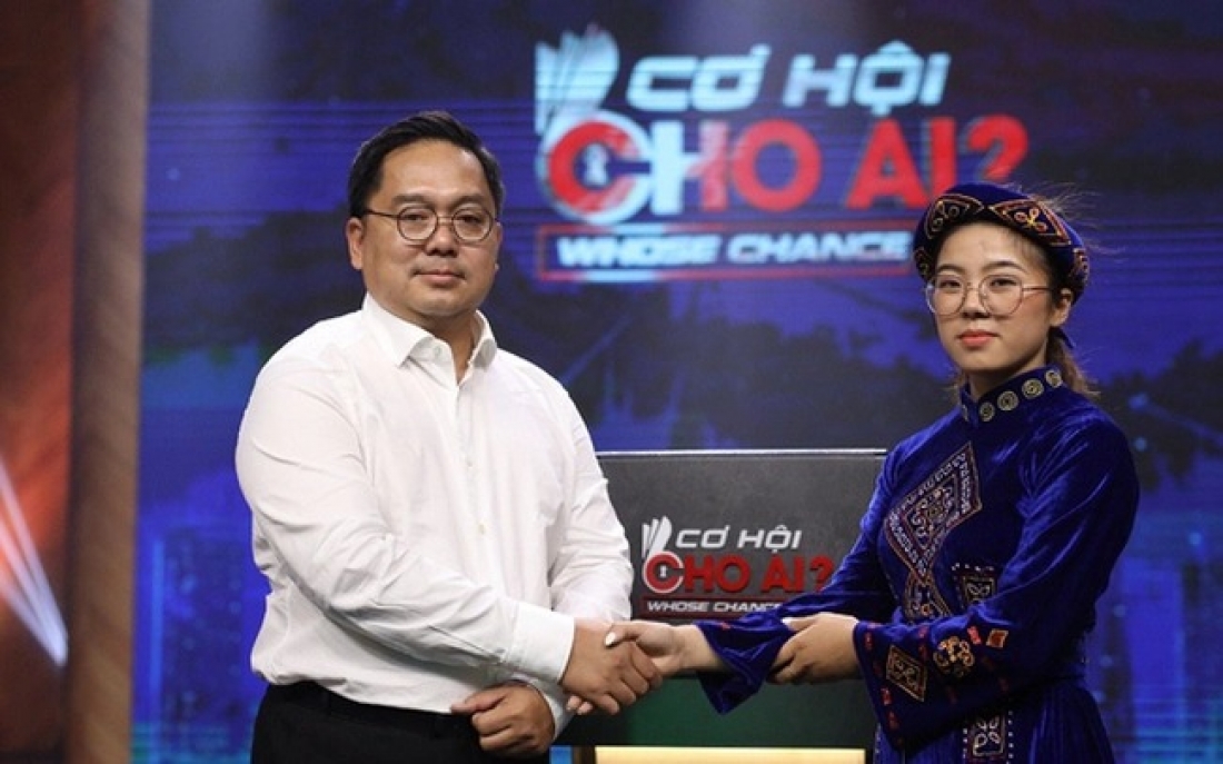 Chưa tốt nghiệp Đại học, cô gái dân tộc Nùng chốt lương gần nghìn đô tại FPT Telecom