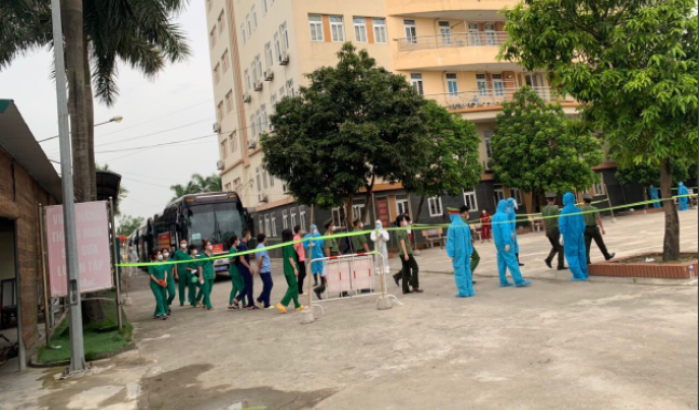 FPT Telecom 'thần tốc' triển khai Internet cho khu cách ly Hà Nội chỉ trong vòng 1 giờ