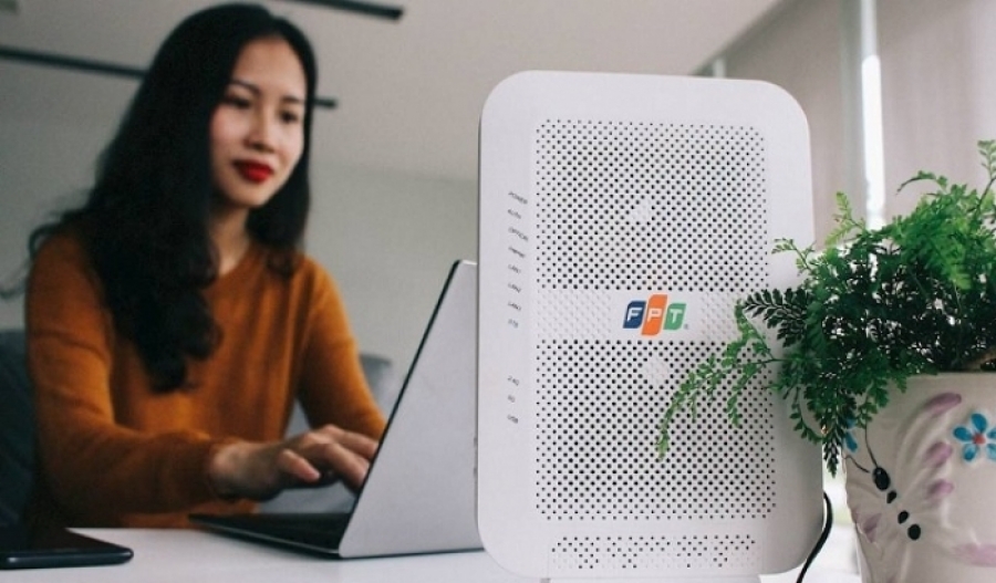 Ưu đãi lắp đặt Internet FPT dành riêng cho khách hàng đăng ký qua kênh online