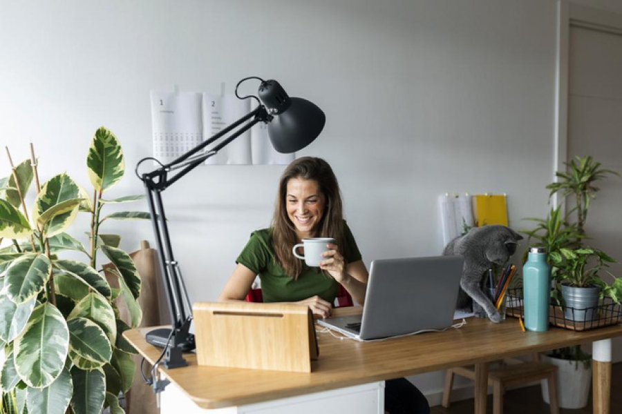 Cách lắp đặt WiFi FPT giúp làm việc online tại nhà hiệu quả