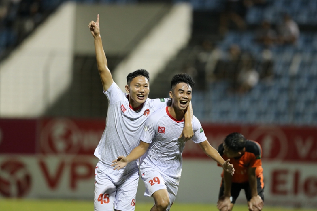 FPT Play sở hữu bản quyền V.League: Nâng tầm giá trị bóng đá Việt