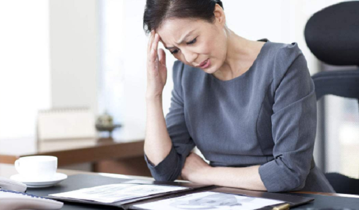 3 cách giúp bạn sống sót qua "bão tin tiêu cực" mùa COVID