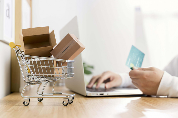 Làm thế nào để giữ tài khoản ngân hàng an toàn khi mua sắm online?