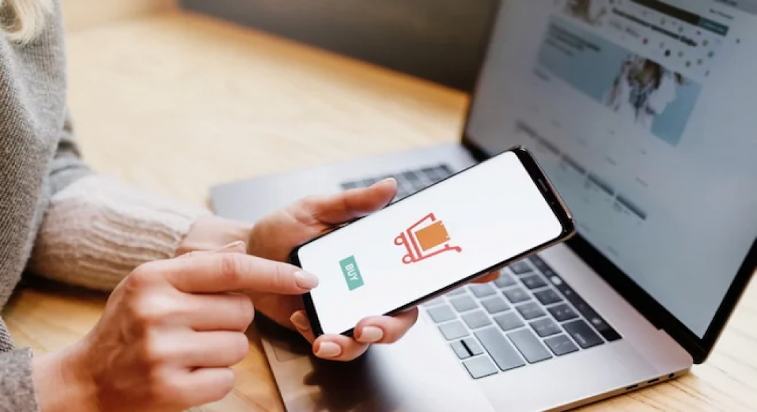 Mẹo vặt mua sắm online tiết kiệm dành cho các chị em