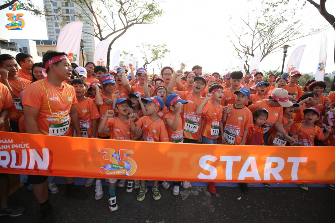 FPT Camera đồng hành cùng các Runner tại sự kiện FPT Happy Run