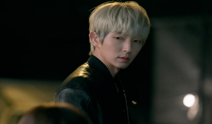 Vẻ đẹp siêu thực của "Tứ ca" Lee Jun Ki tái xuất trong “Hoa quỷ”