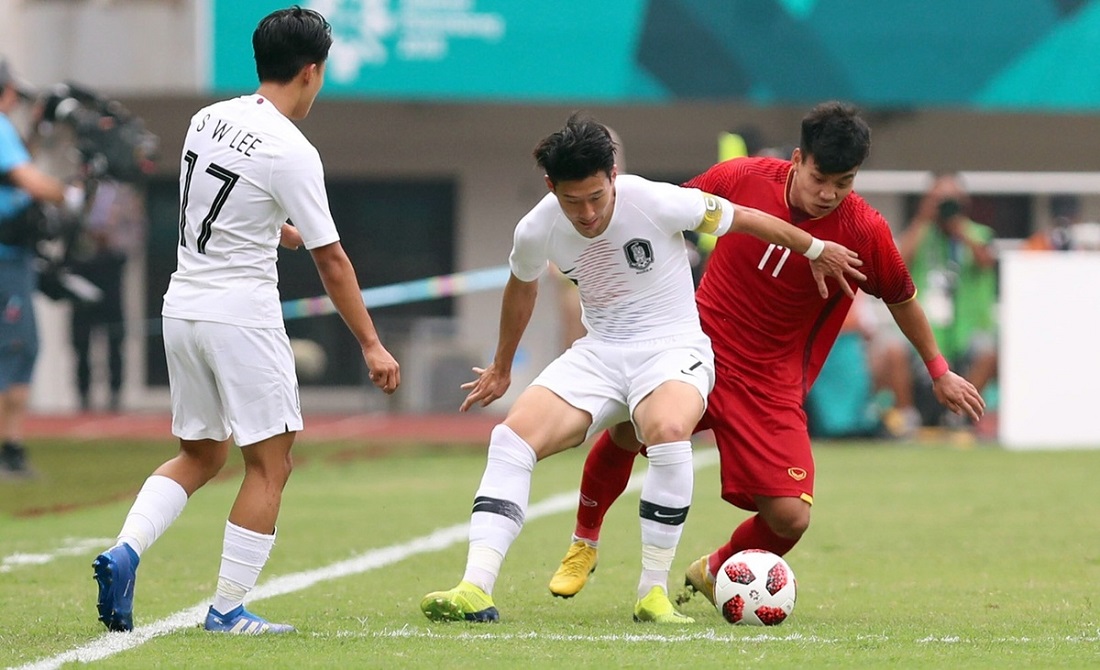FPT Play trực tiếp giao hữu Việt Nam - Hàn Quốc