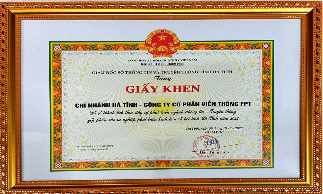FPT Telecom Hà Tĩnh vinh dự nhận giấy khen về phát triển truyền thông
